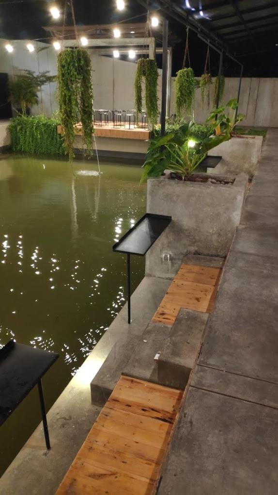 Backyard Guest House Banjar  Exterior foto